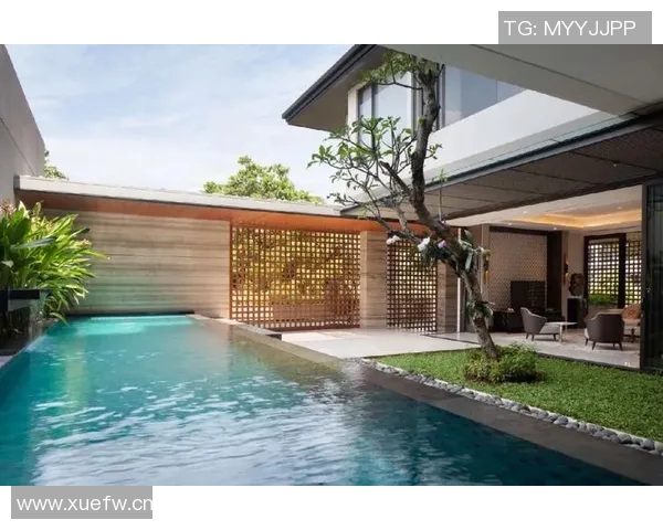 以室外泳池为核心打造度假休闲空间,享受阳光与清凉的完美融合 以室外泳池为核心打造度假休闲空间,享受阳光与清凉的完美融合